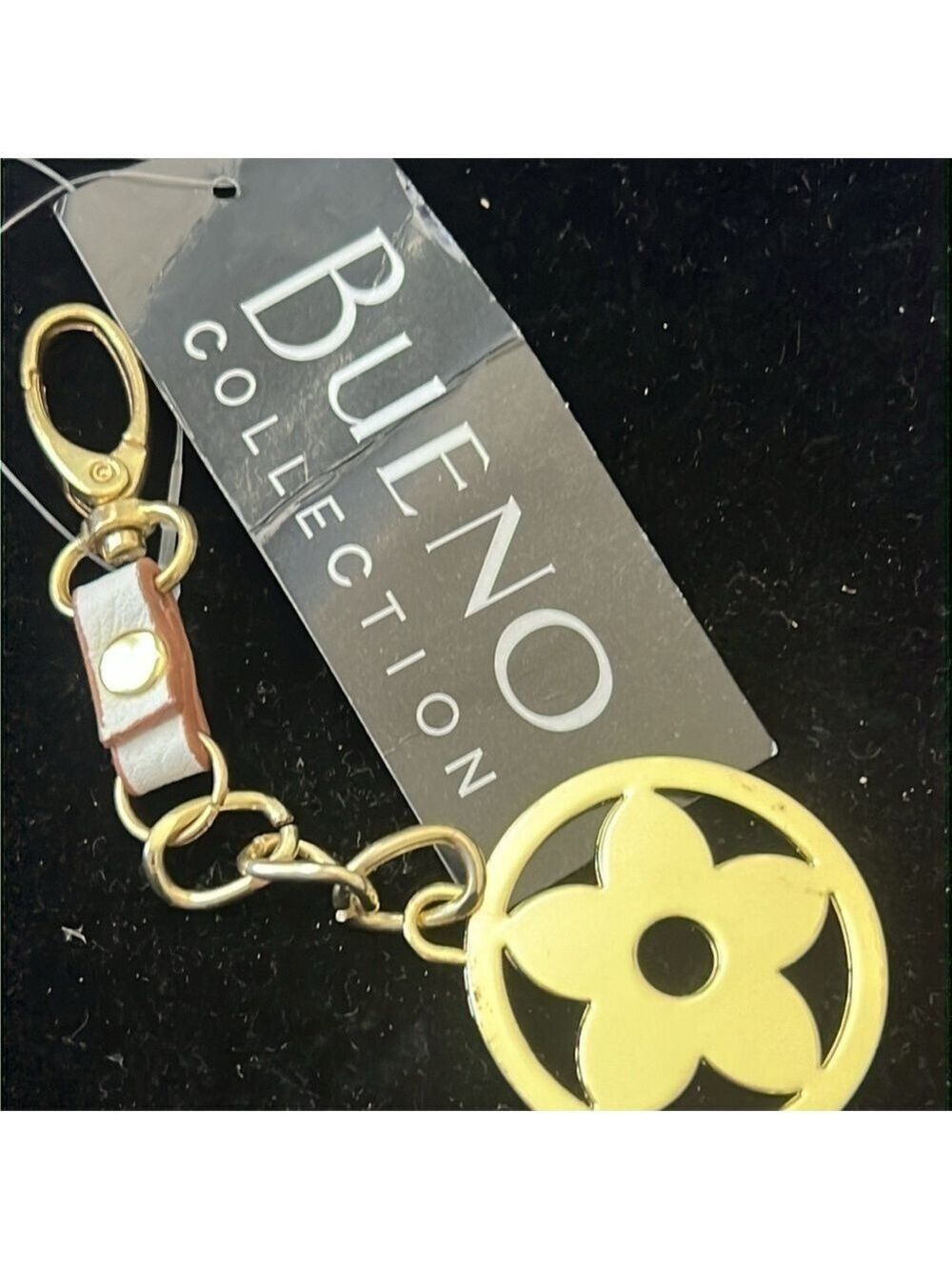 Bueno Collection Gold and White Leather Keychain